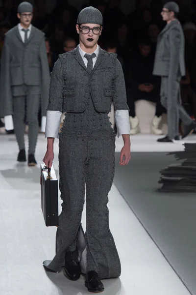 Look 38